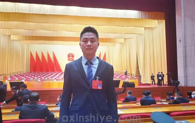 长沙公海彩船6600电器工会副主席刘焕林受邀加入市工会第二十一次代表大会(图4)